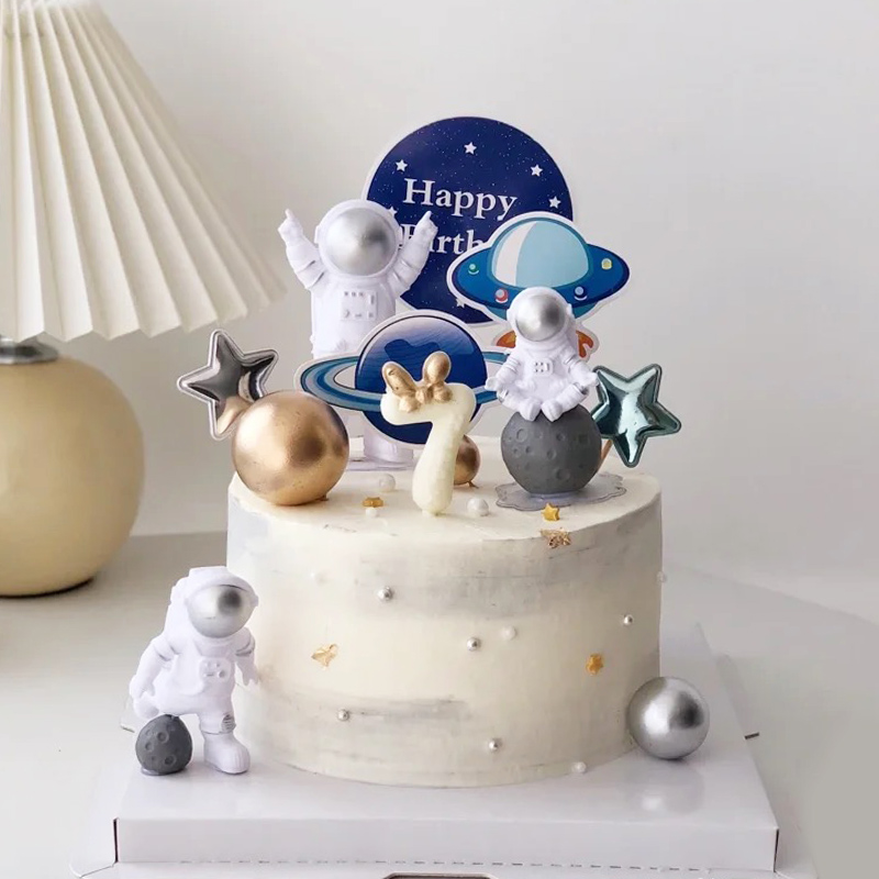 Topper per torta astronauta pe - Resin Art Alphabet recensione e prezzo